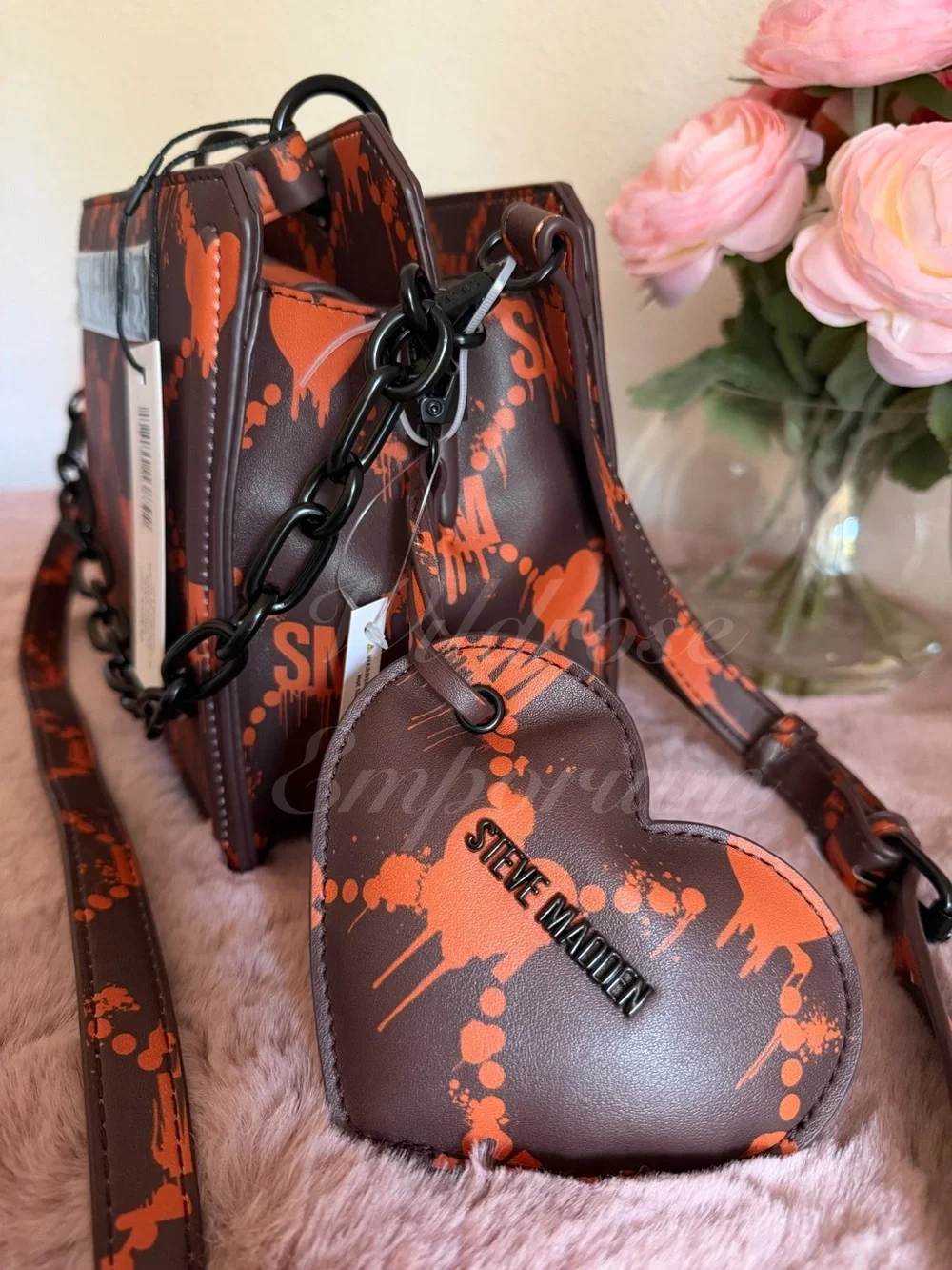 Viral Halloween Steve Madden Bevelyn Dripping Bleeding Hearts satchel orange